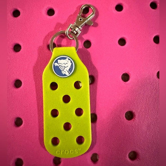 Crocs Bag Keychain - Picture 5 of 9